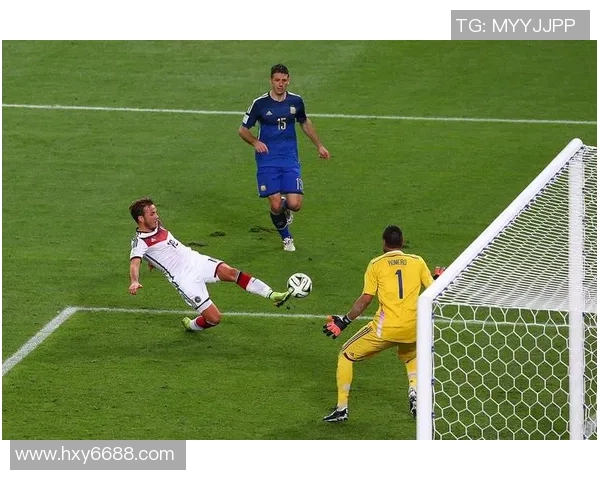 世界杯精彩对决拜仁凭神扑1-0战胜里昂全场沸腾集锦回顾