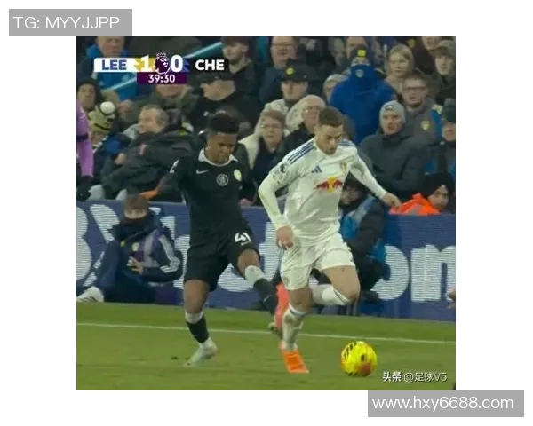 国王杯激战本菲卡逆转里昂争议判罚引发全场热议