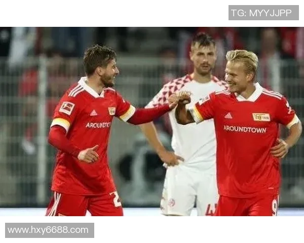 德甲焦点战多特与巴萨握手言和乌龙球引发争议判罚全场沸腾