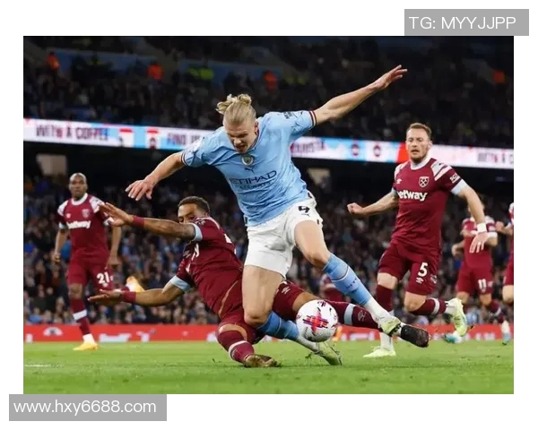 欧联杯精彩对决曼城主场3-0轻取那不勒斯神扑瞬间点燃全场激情