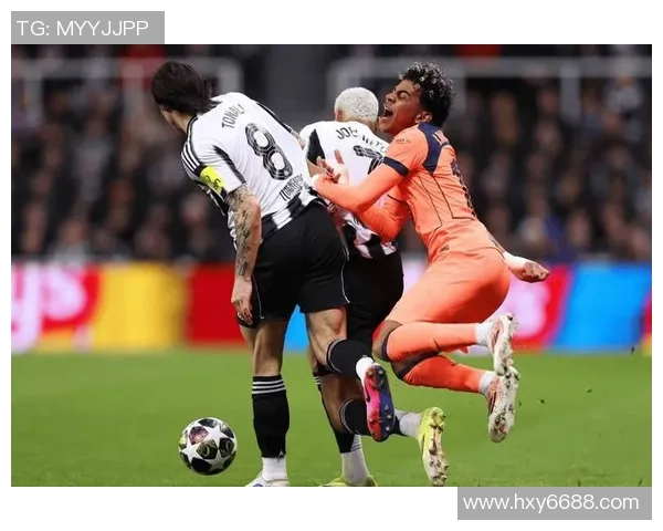 欧冠激战：拜仁狂胜巴萨6-2绝杀时刻引发全场沸腾